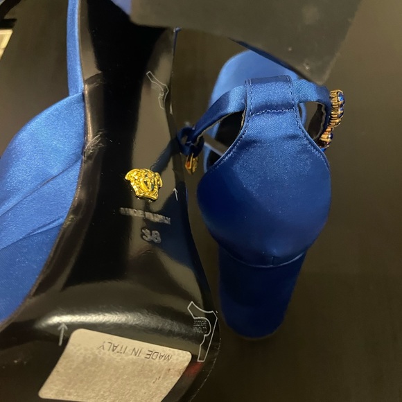 Size8 - Picture 6 of 11